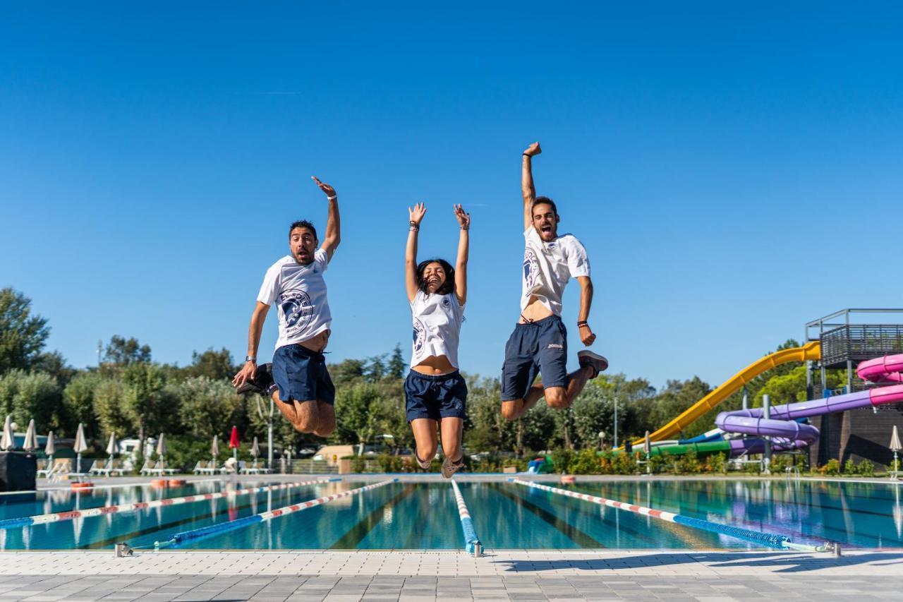 מלון Club Del Sole Marina Julia Family Collection מראה חיצוני תמונה