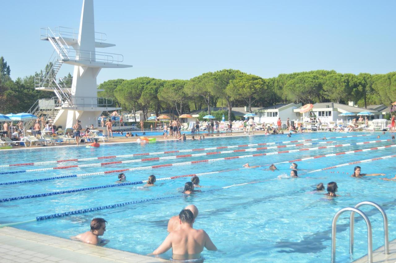 מלון Club Del Sole Marina Julia Family Collection מראה חיצוני תמונה